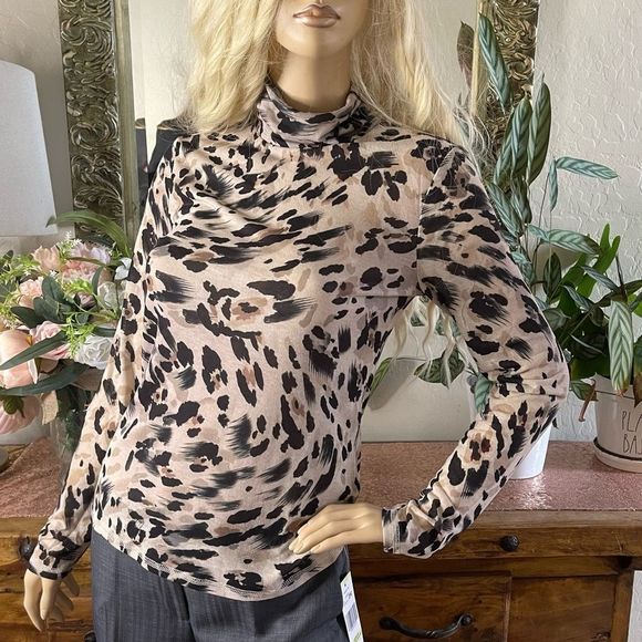 BCBGMAXAZRIA Printed Turtleneck in Multi Size Small NWT - Picture 11 of 12